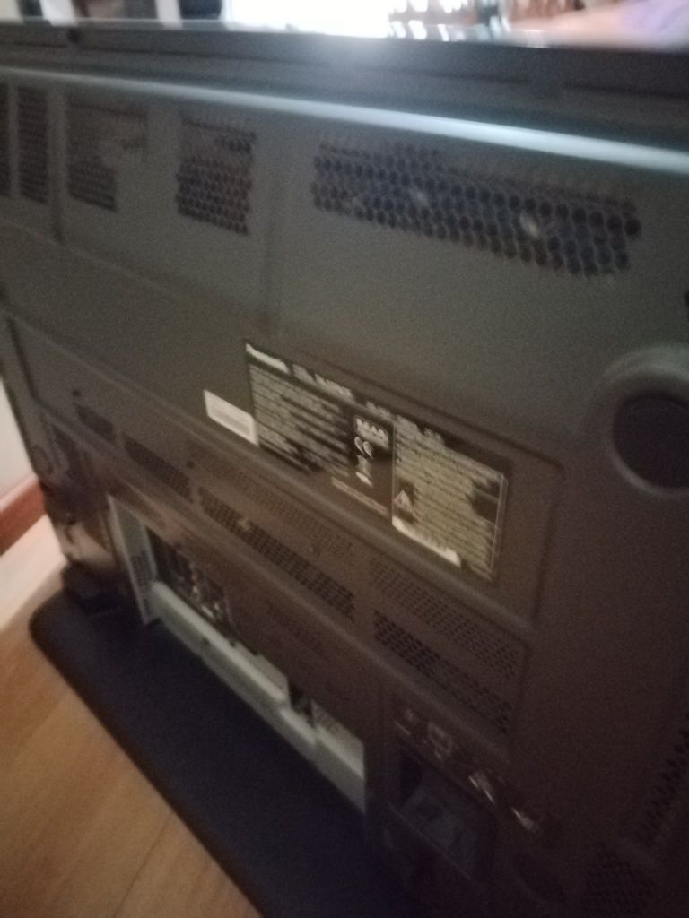 Televisão Plasma Panasonic TH-37PV7F