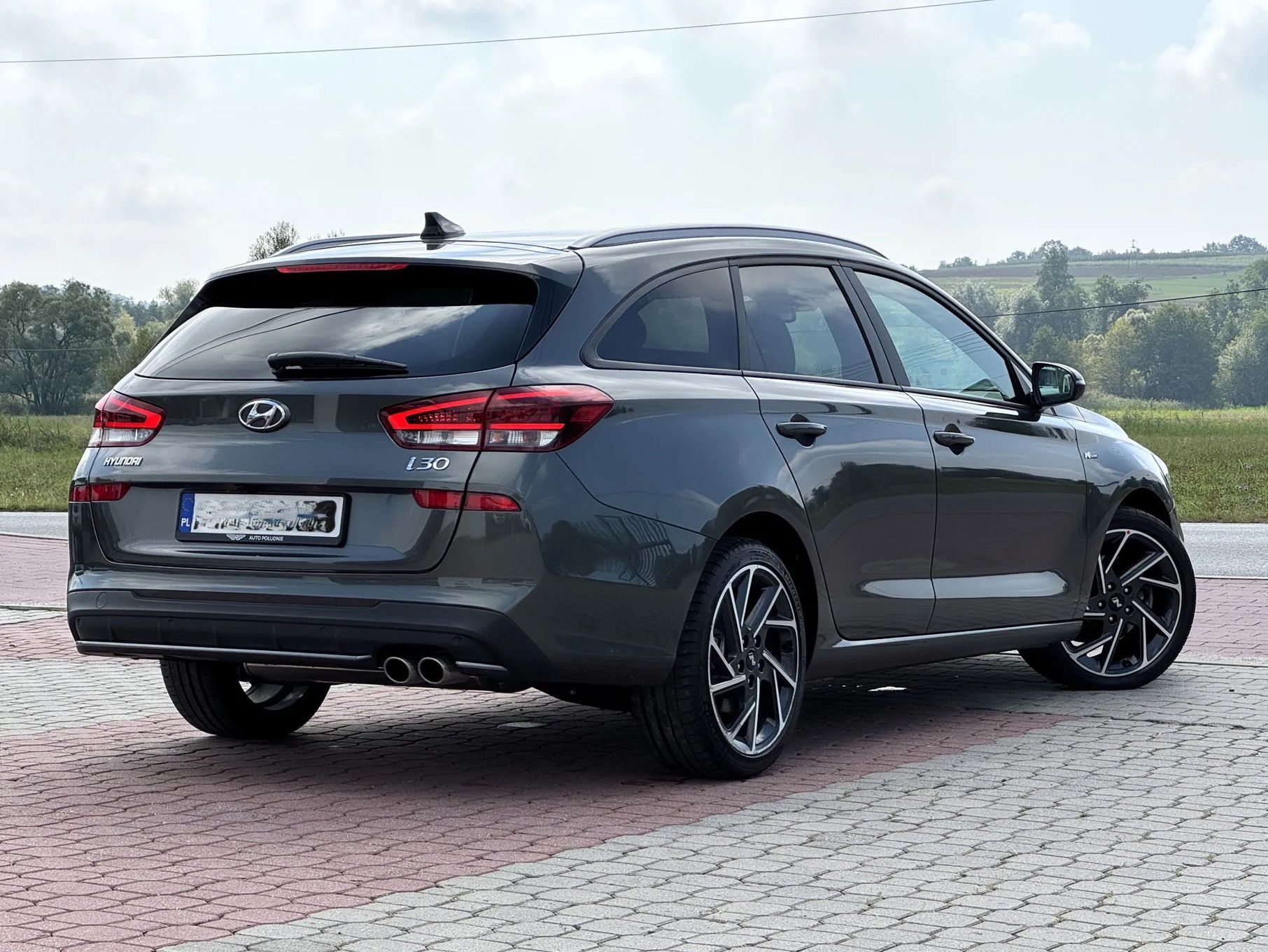 Hyundai I30 N-Line super wersja zarejestrowany ubezpieczony z GWARANCJĄ