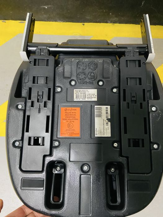 cybex PALLAS M-fix