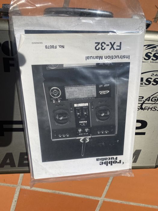 Futaba / Robbe fx-32 semi-novo