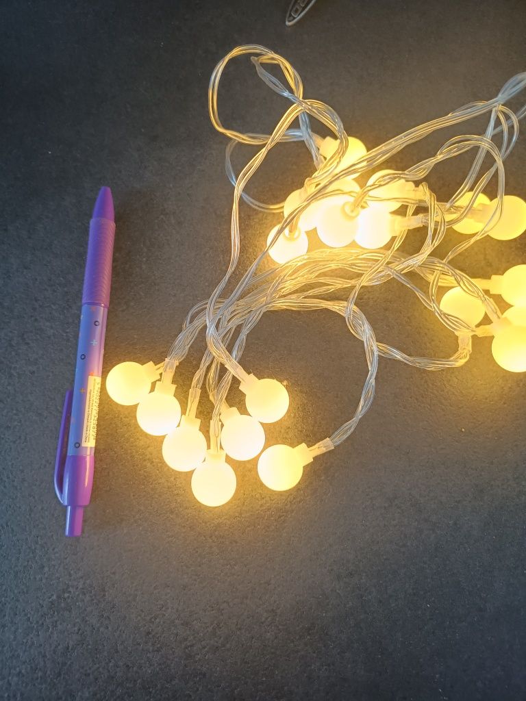 Lampki USB cotton balls girlanda