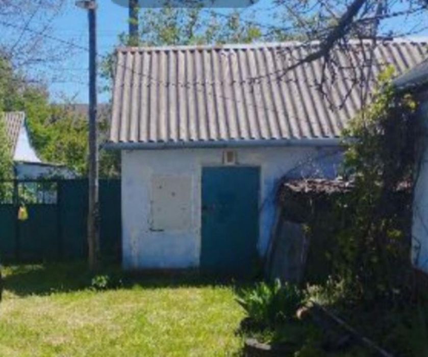 Продам будинок з великою ділянкою в Обухівці біля лісу