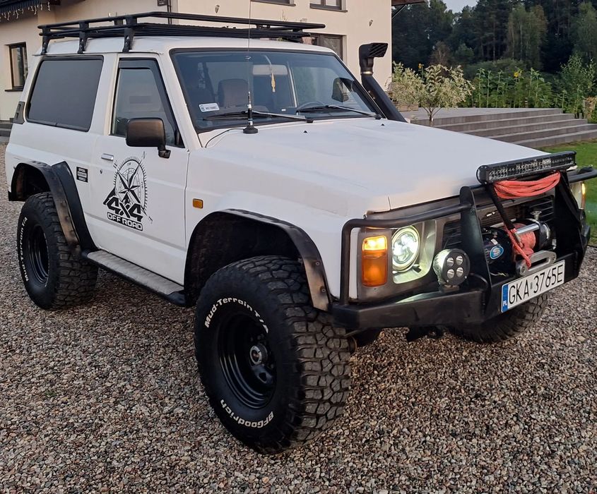 Nissan Patrol nissan patrol y60 krótki 4x4 terenowy