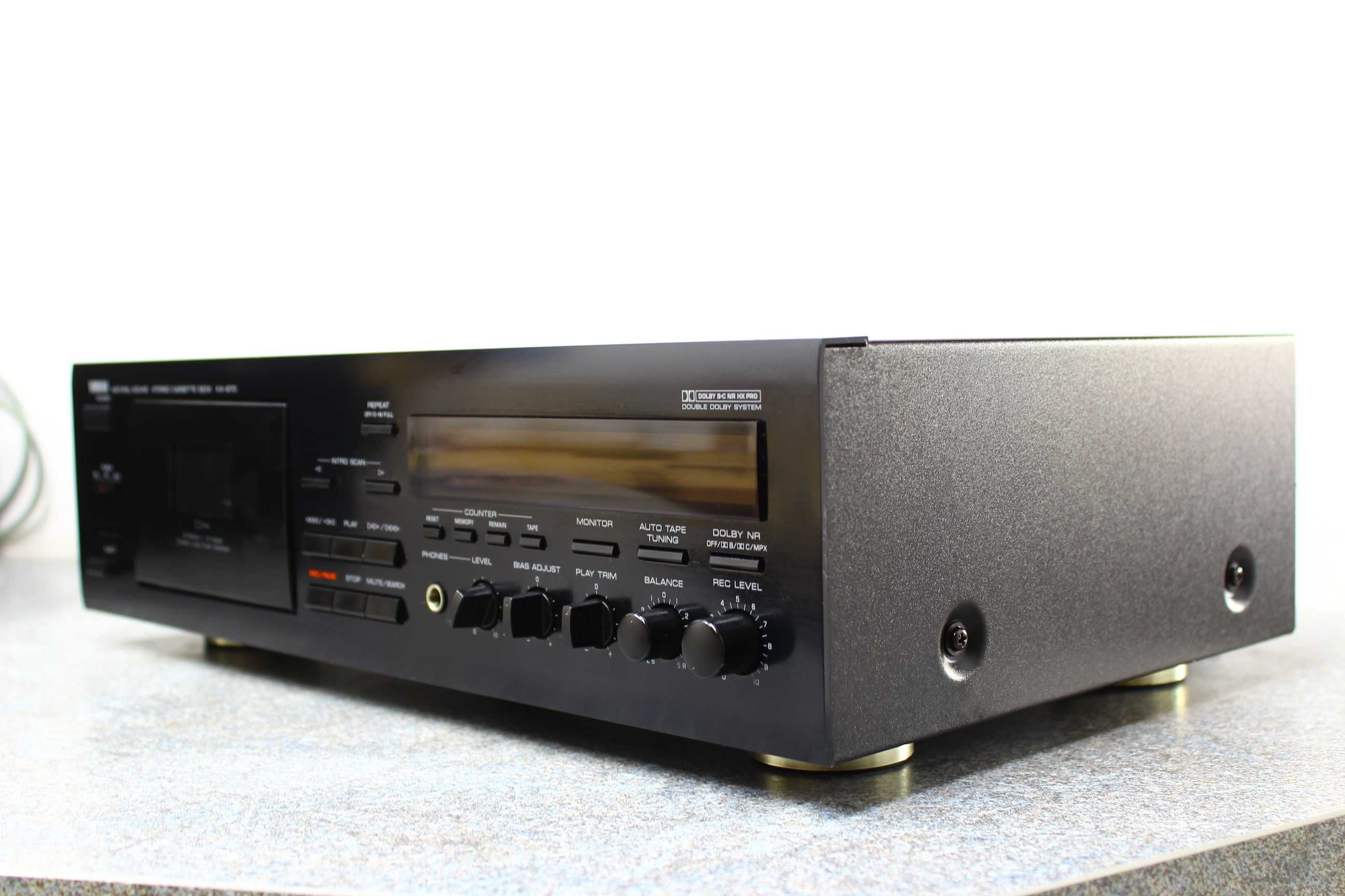 YAMAHA KX-670 magnetofon, 3HEAD, 3MOTOR, Closed Loop Dual Capstan