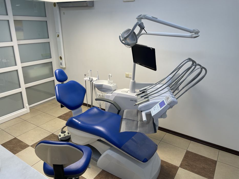 Стоматологічна установка Azimut 500B