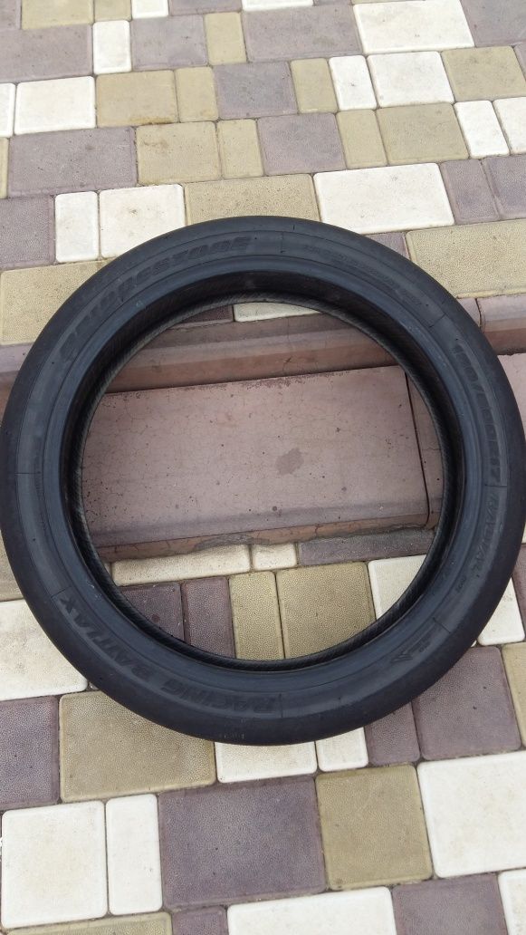 Мото шини BRIDGESTONE  120/600 R17