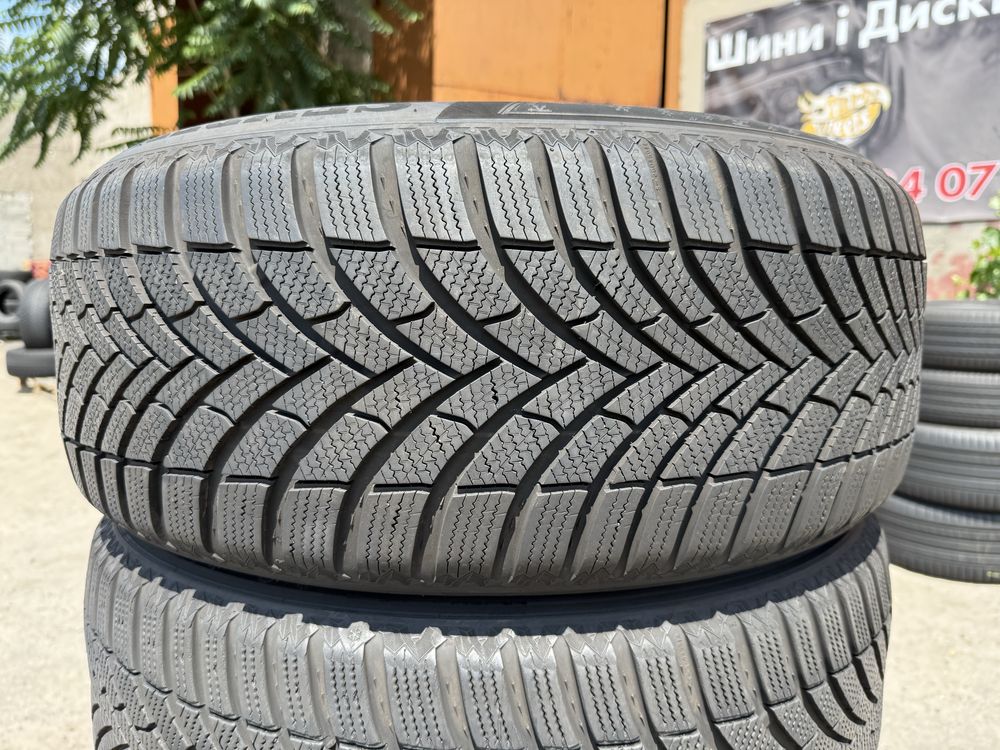 235/50 r19 Semperit SpeedGrip 5 Резина зимняя France