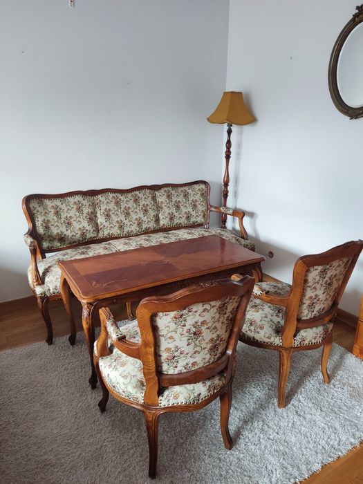 Zestaw mebli ludwikowskich