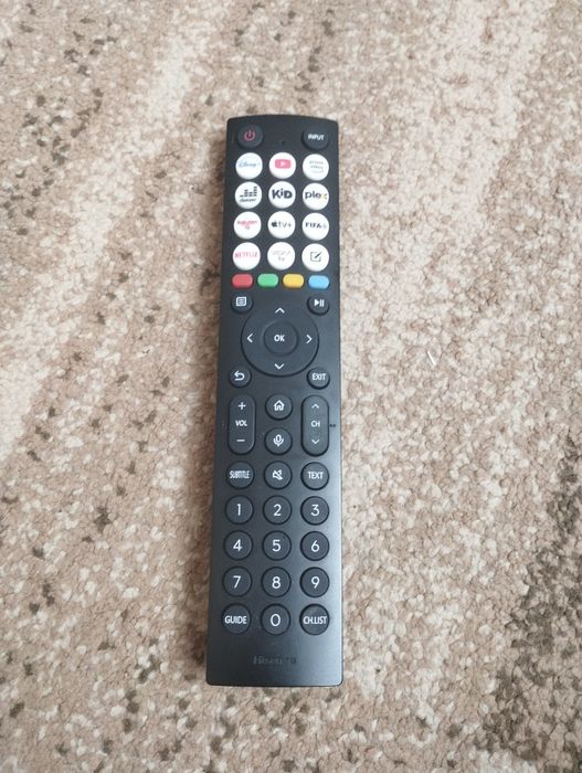 Pilot do tv Oryginalny Hisense Używany