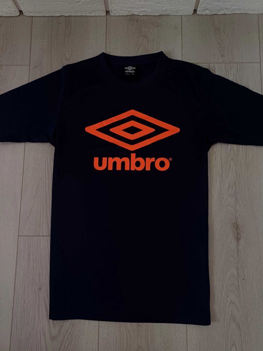 Koszulka piłkarska UMBRO. Rozmiar 164 cm