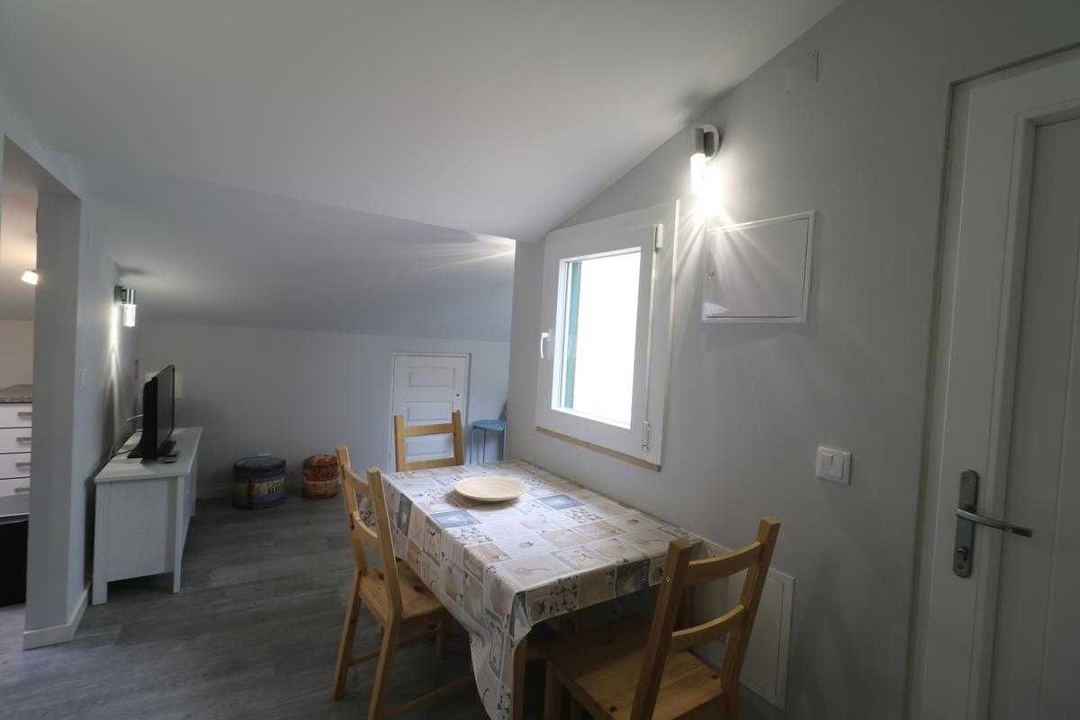 Apartamento T1 para férias na zona histórica de São Martinho do Porto