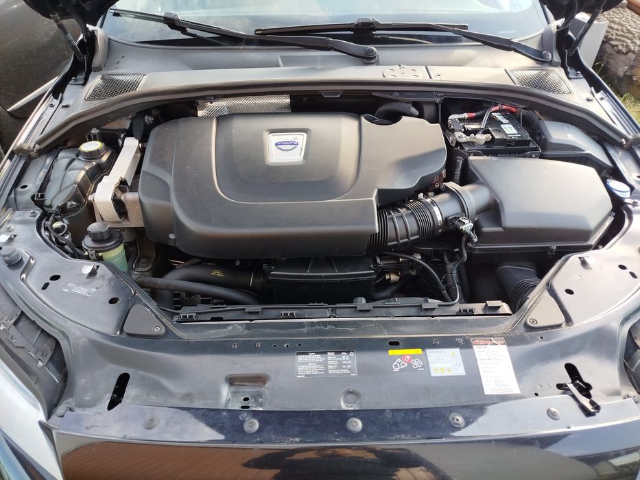 Volvo V70  2,4 D5.  4x4