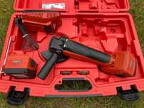 Akumulatorowa szlifierka HILTI AG 125-A22