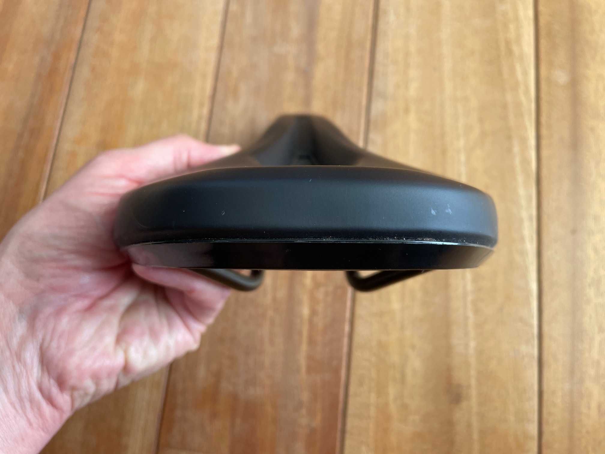 Siodełko Fizik Terra Aidon x5, 145mm