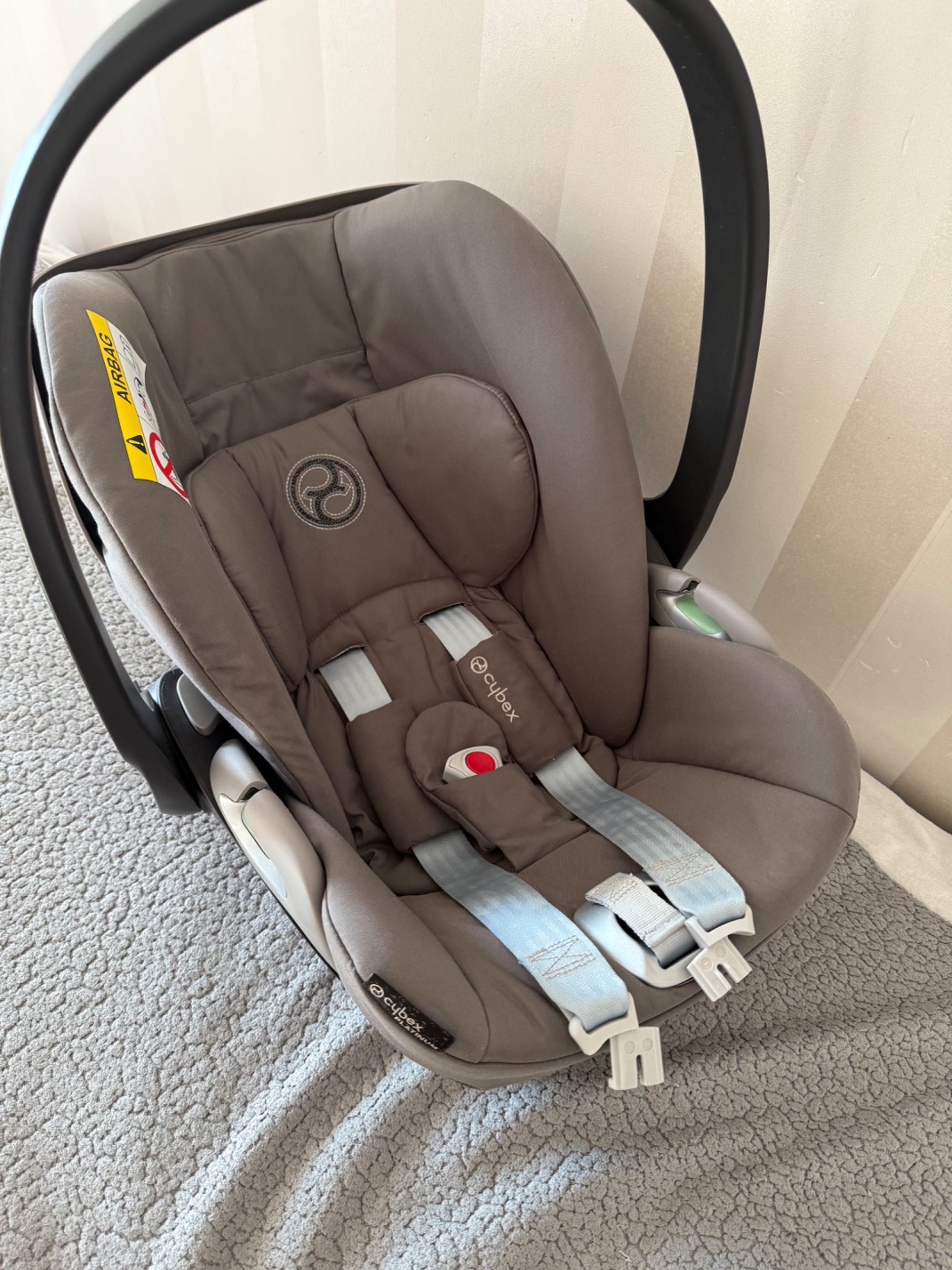 Автокрісло Cybex Cloud T i-Size Plus