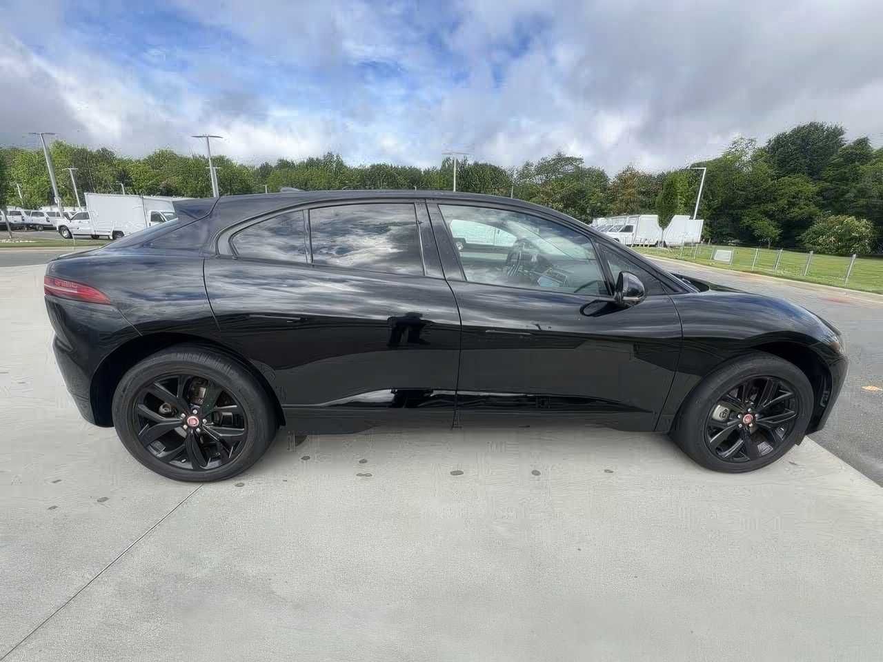 2022 Jaguar     I-PACE EV400 HSE AWD