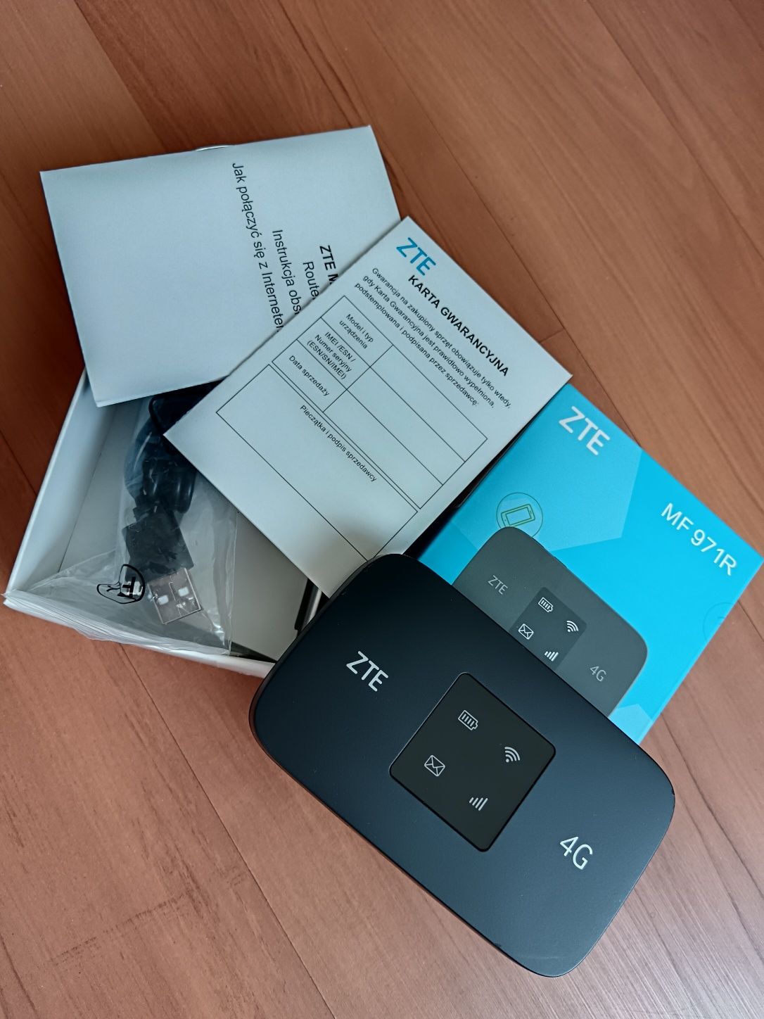 Router ZTE LTE Ufi Model: MF971R