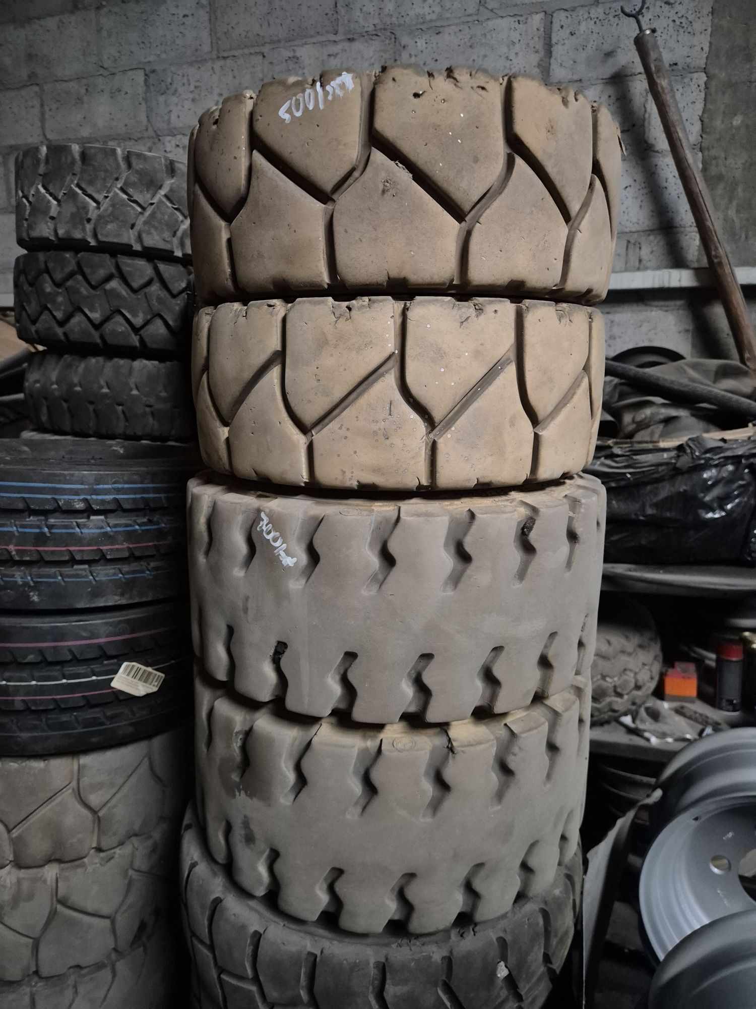 Opony, Koła 18x7-8 Linde H14, H16, H18, Jungheinrich
