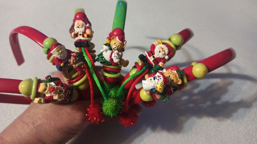 Opaska do włosów dla dziewczynki z Mikołajem Ozdoba do włosów Mikołaj