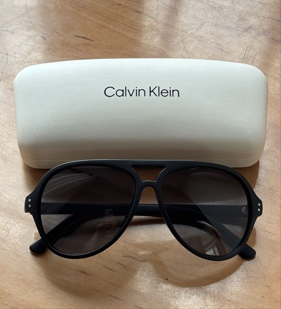 Солнцезахисні окуляри Calvin Klein, оригінал, нові