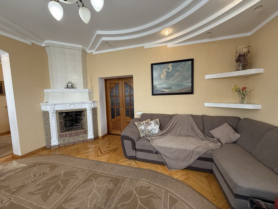 Будинок Слобода заходь та живи