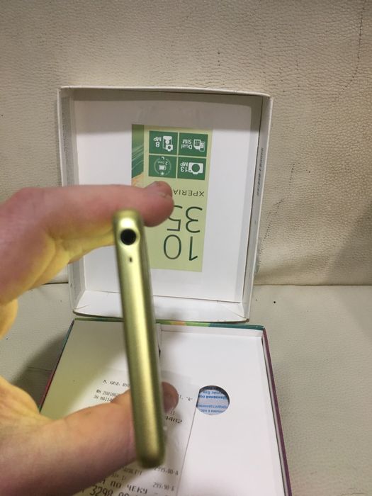 Sony смартфон