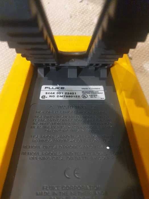 Skopometr Fluke 123
