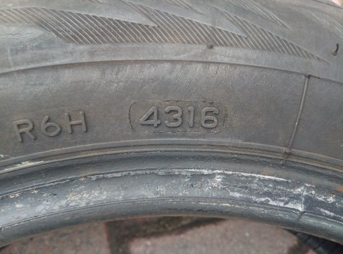 Używane opony zimowe 165/65R15 Firestone Winterhawk 3.