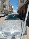 Vendo carro Lancia com batida frente  bom preço