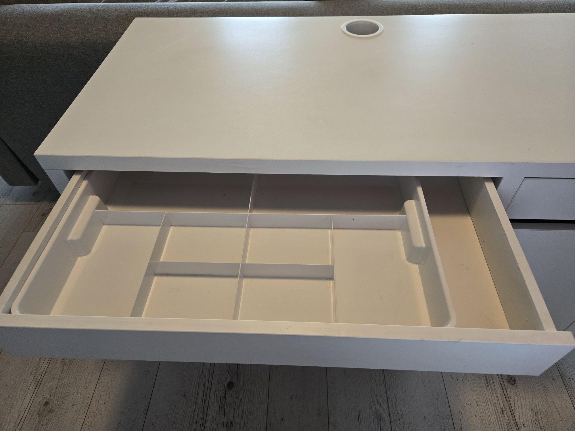 IKEA/MICKE biurko białe