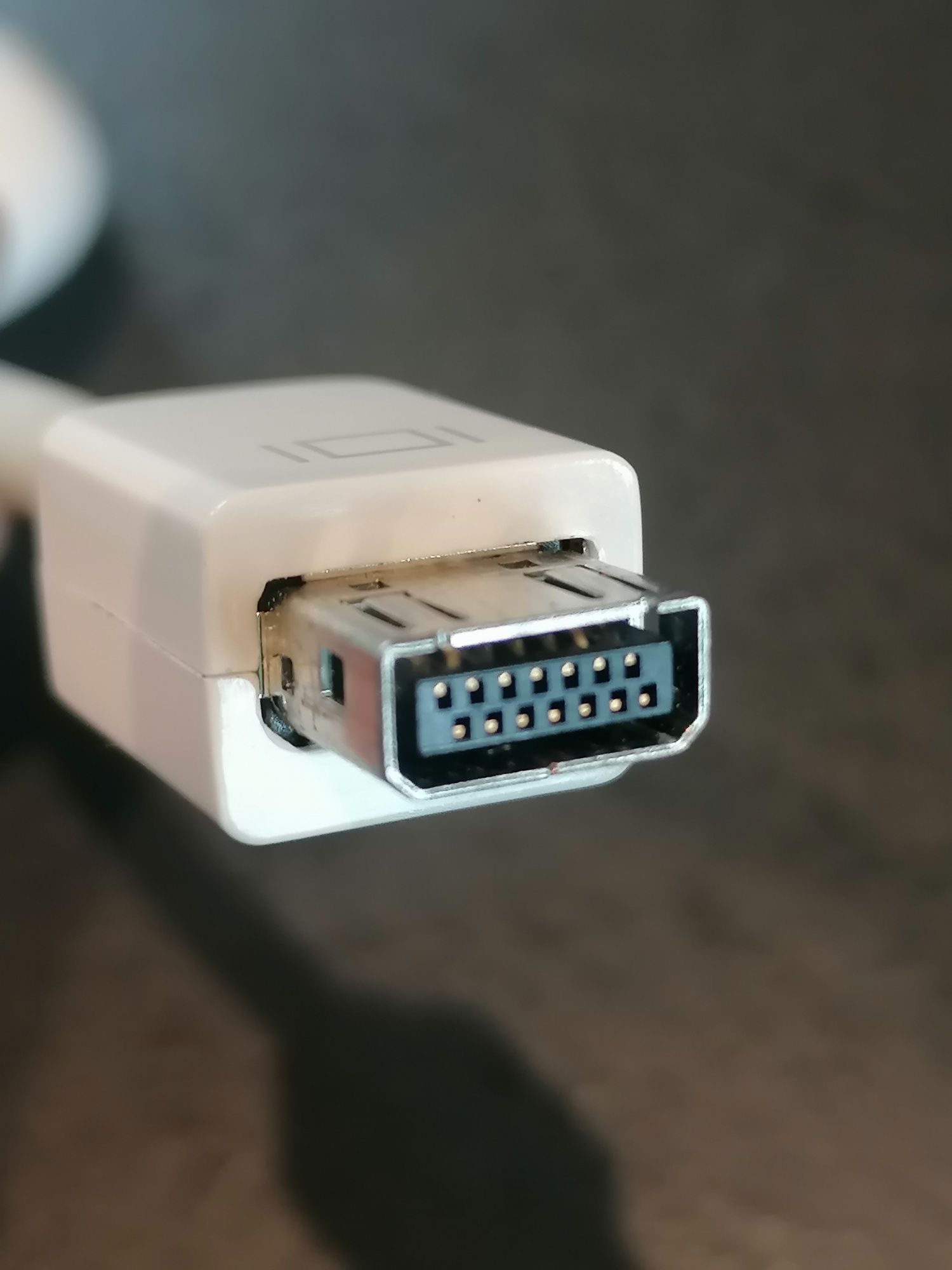 Adapter Mini Display Port --- VGA - Apple Adapter - Oryginał !