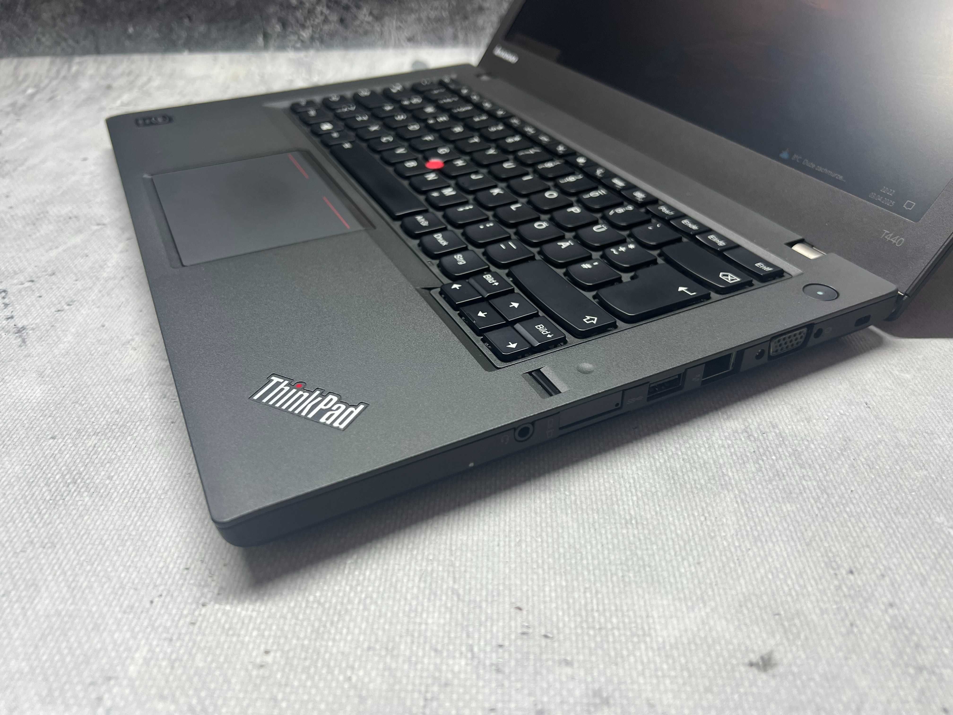 Lenovo Thinkpad T440 / i5 4200 2.6 GHz / 8GB DDR3 / 256SSD / 14,1" HD+