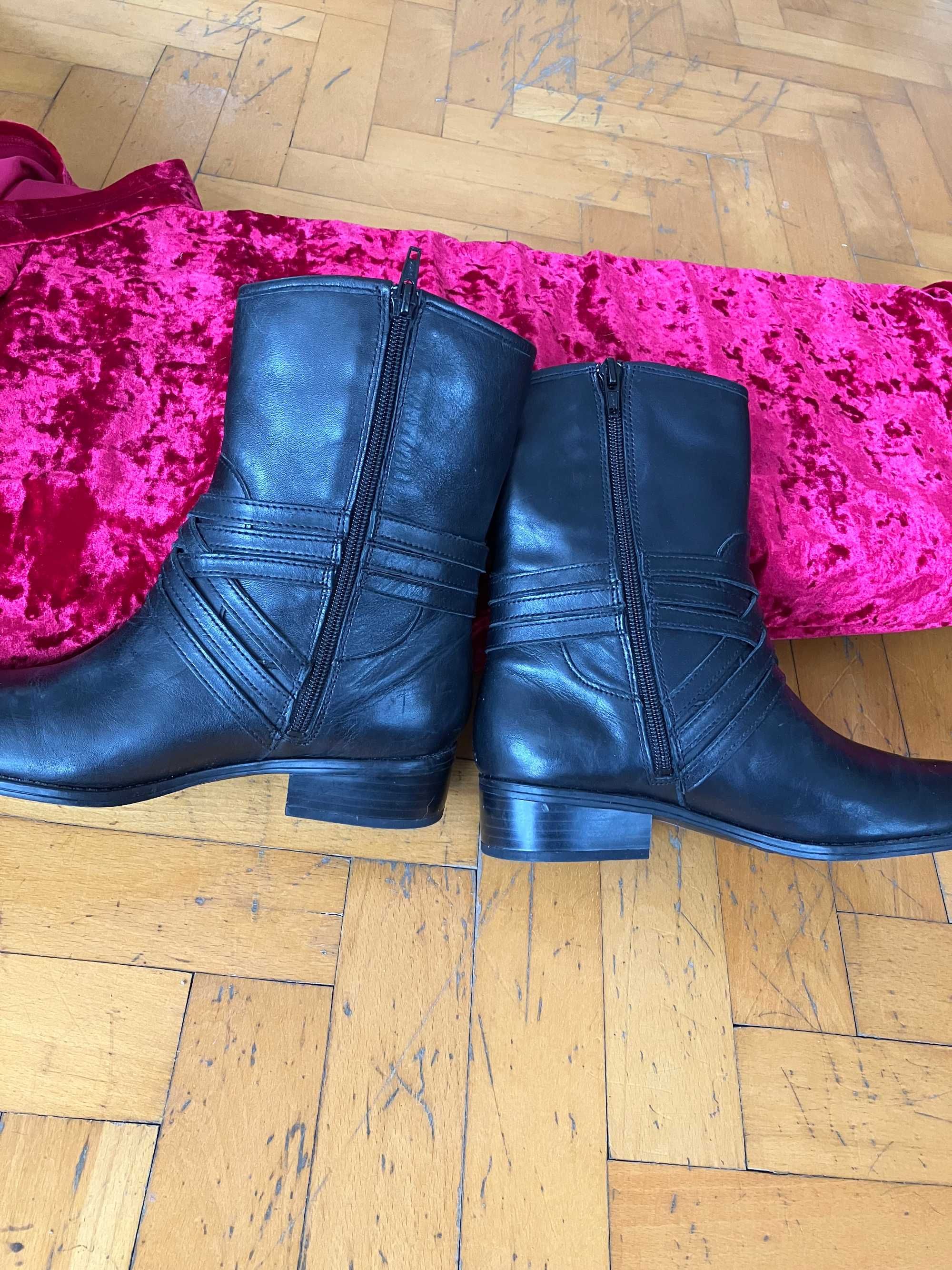 Piękne, nowe botki Ralph Lauren r 37,5 B