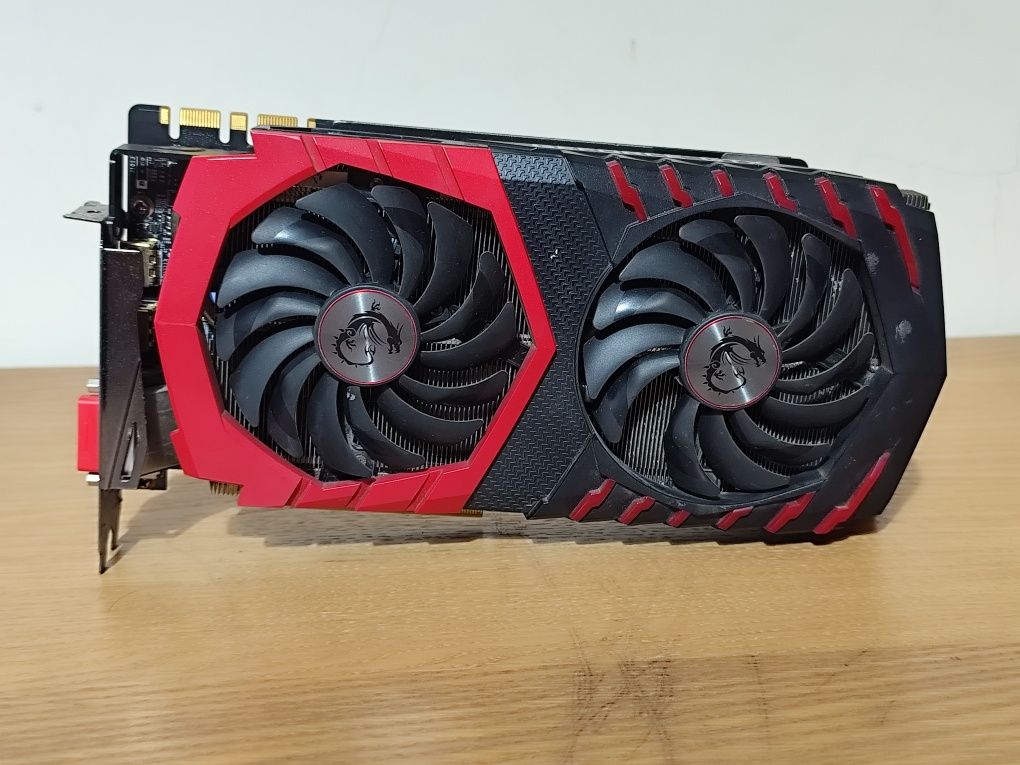 Placa de Vídeo MSI GeForce GTX 1080 Gaming X 8GB – Usada, como nova.