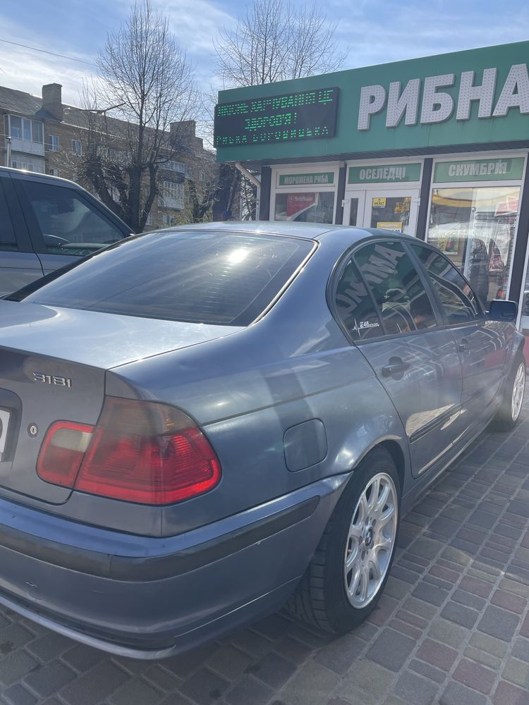 Продам BMW Е46 318i