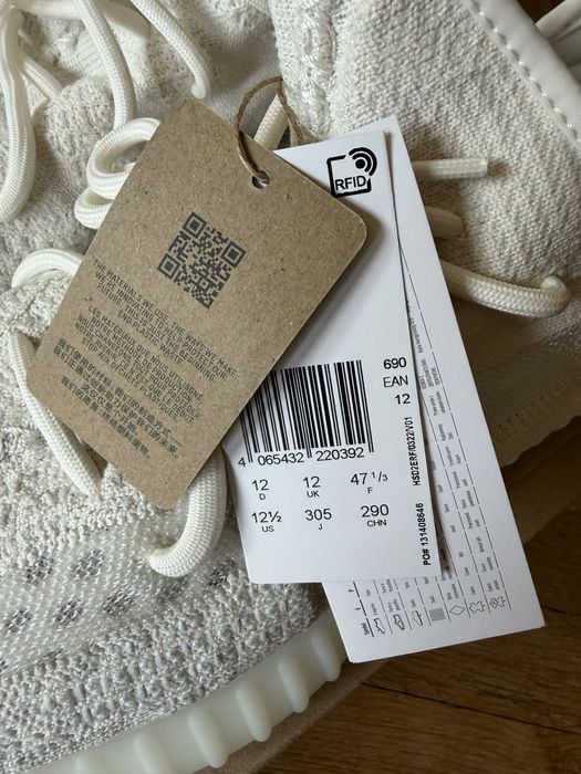 Yeezy 350 v 2  47 1/3 bone