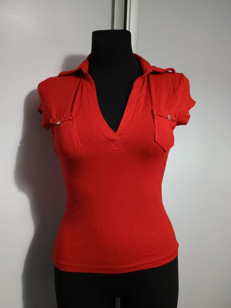 Bluzka z krótkim elegancka czerwona r. 38 M