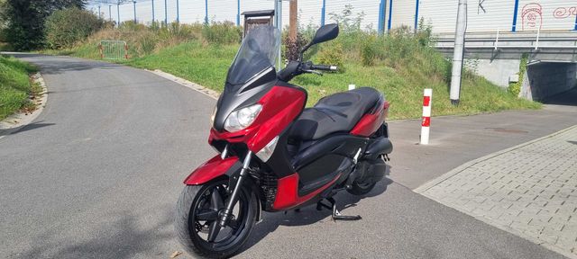 Yamaha X-MAX YP125 XMAX zarejestrowana i ubezpieczona w PL do jazdy