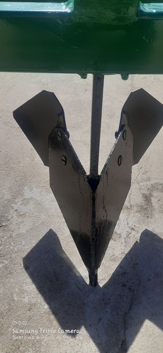 Окучник тракторний міжрядний культиватор