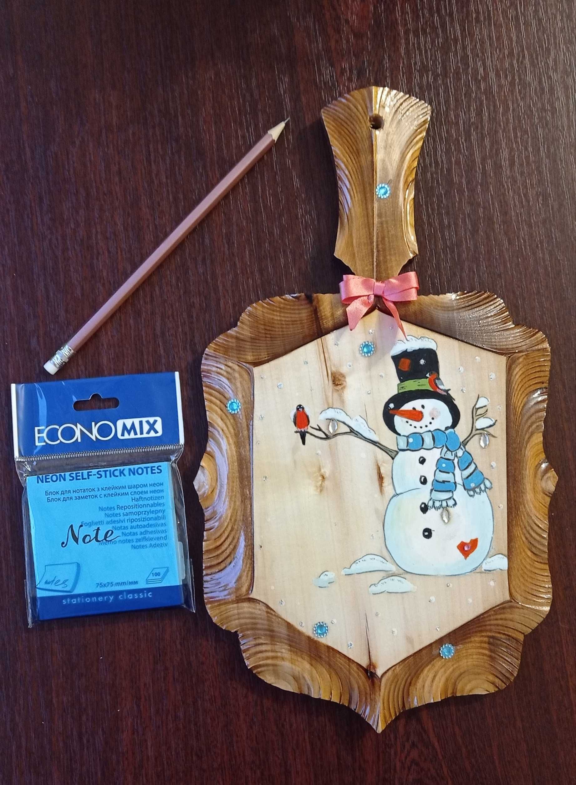 Декоративная доска с блокнотом для записей Снеговик