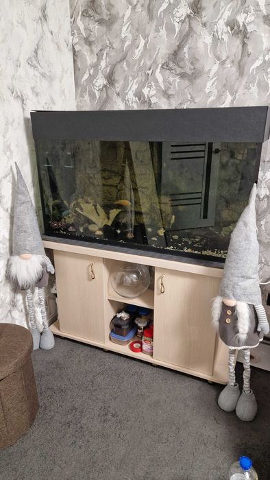 Акваріум 420 літрів в ідеальному стані