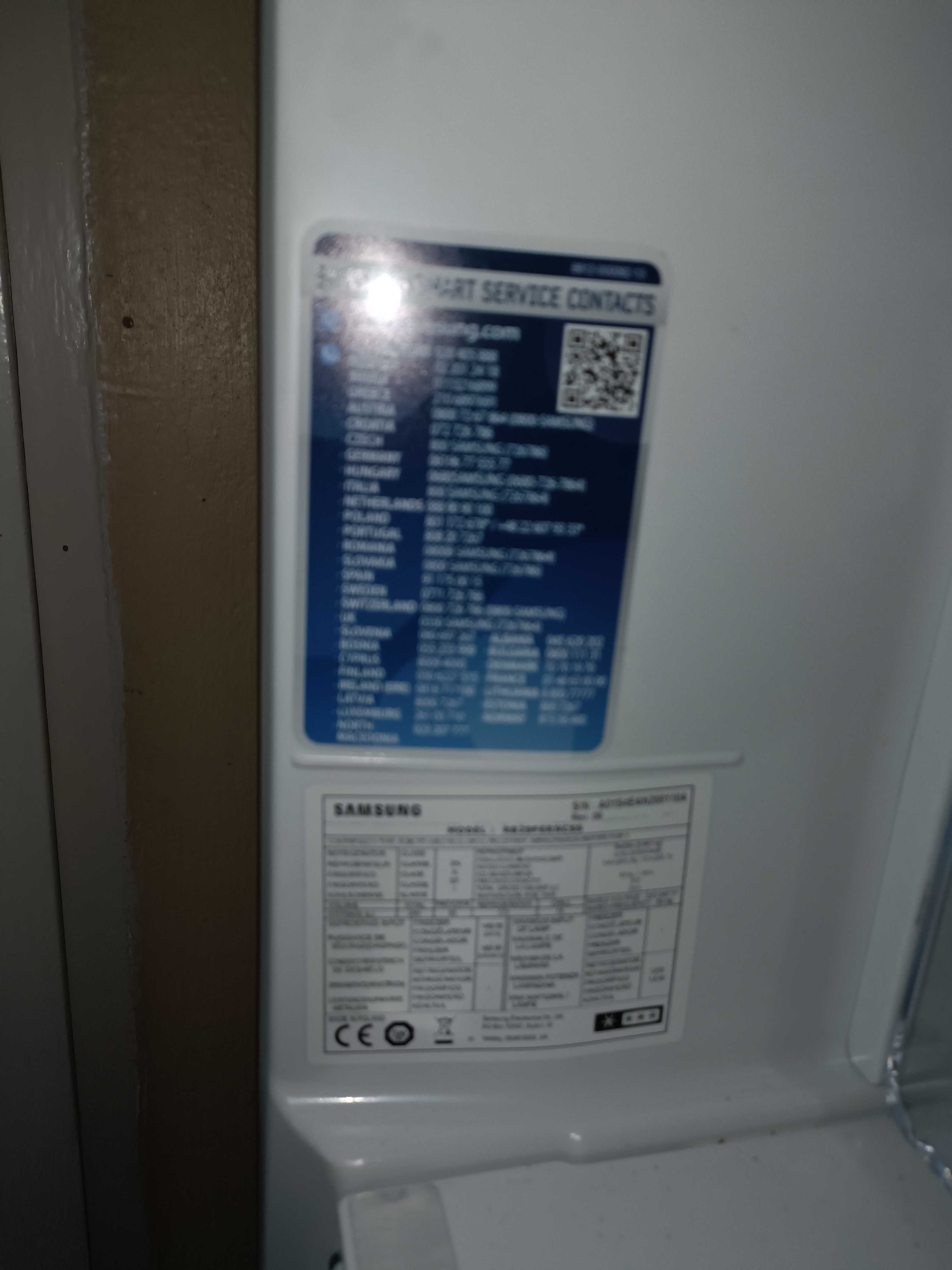 Lodówka Samsung No frost Model RB29FERNCSS 2 letnia stan BDB