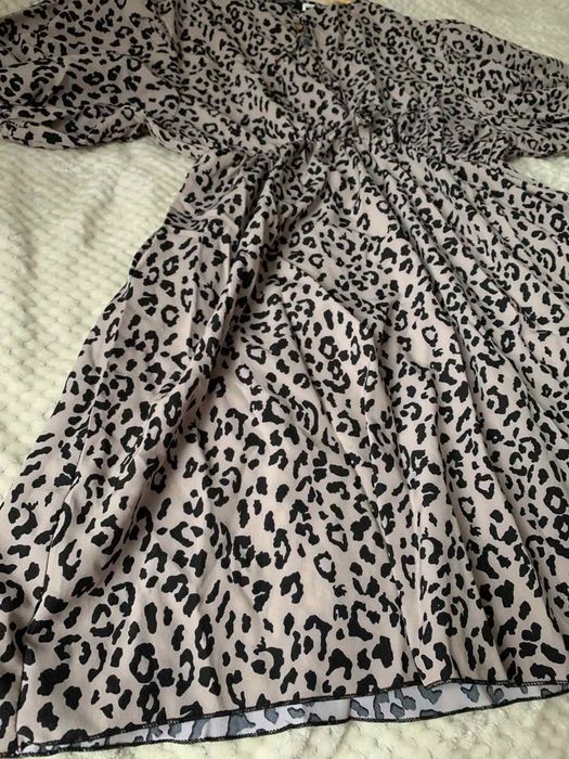 Леопардова сукня