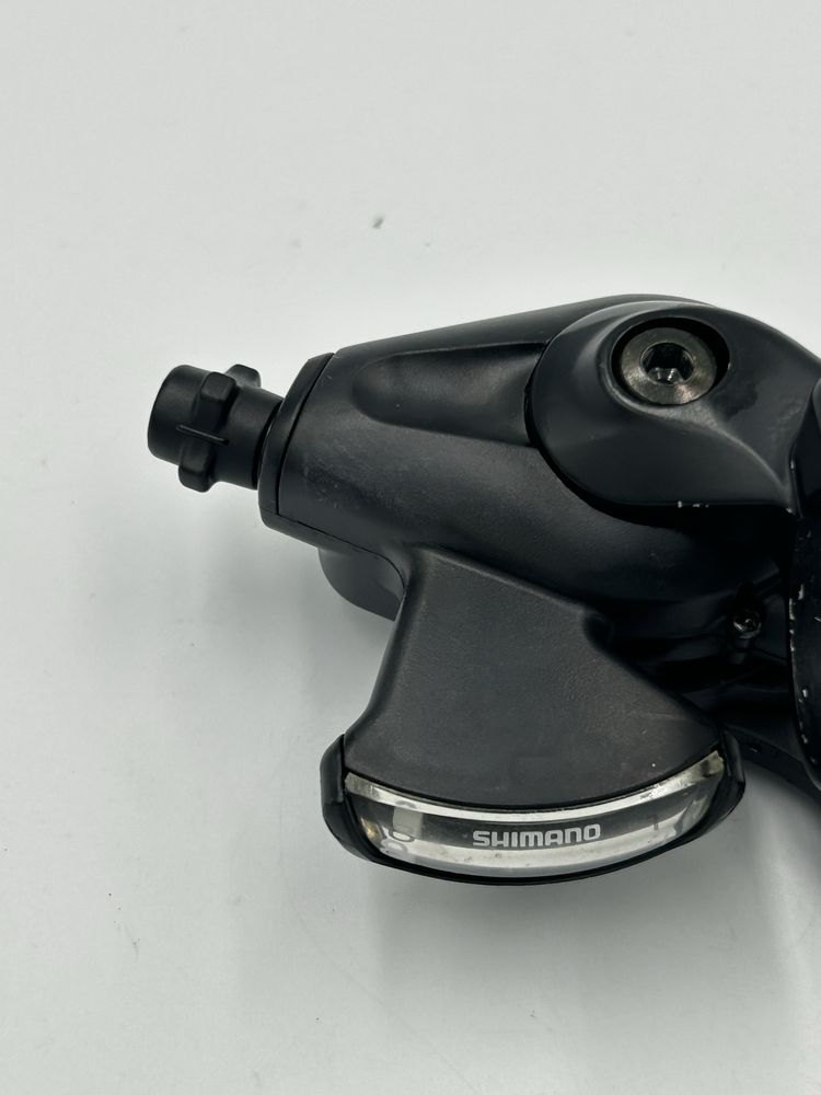 Manetka shimano 8rz prawa