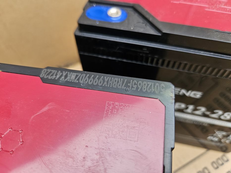 Новая тяговая аккумуляторная батарея 12в 28ампер (графен)