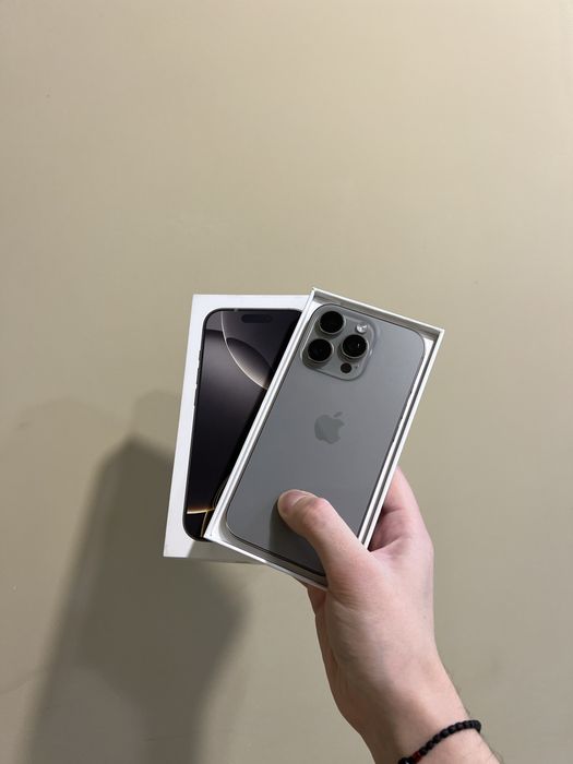 Б/у Iphone 16 Pro 128 Natural Titanium + BOX