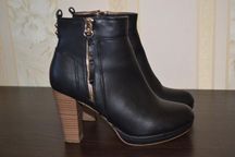 Ботинки демисезон 38р