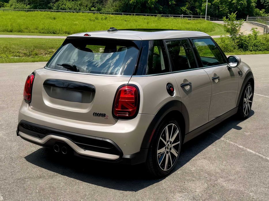 MINI Cooper S      2022