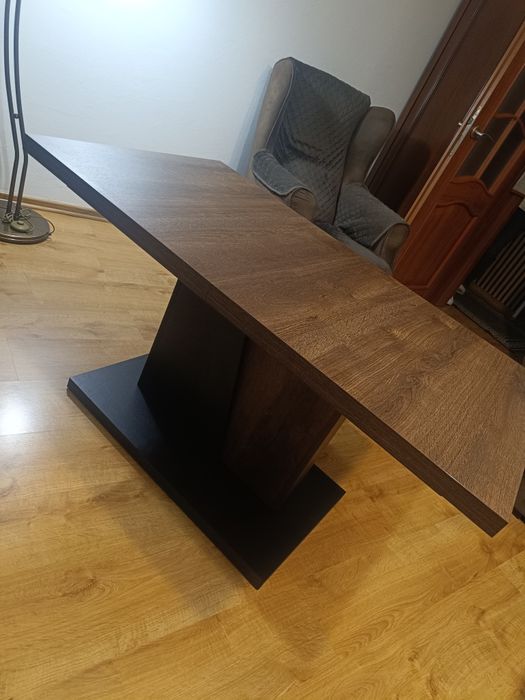 Ławostół firmy Mazzoni ciemny dąb/czarny mat