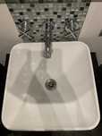 Duravit umywalka stawiana 42 x 42 używana